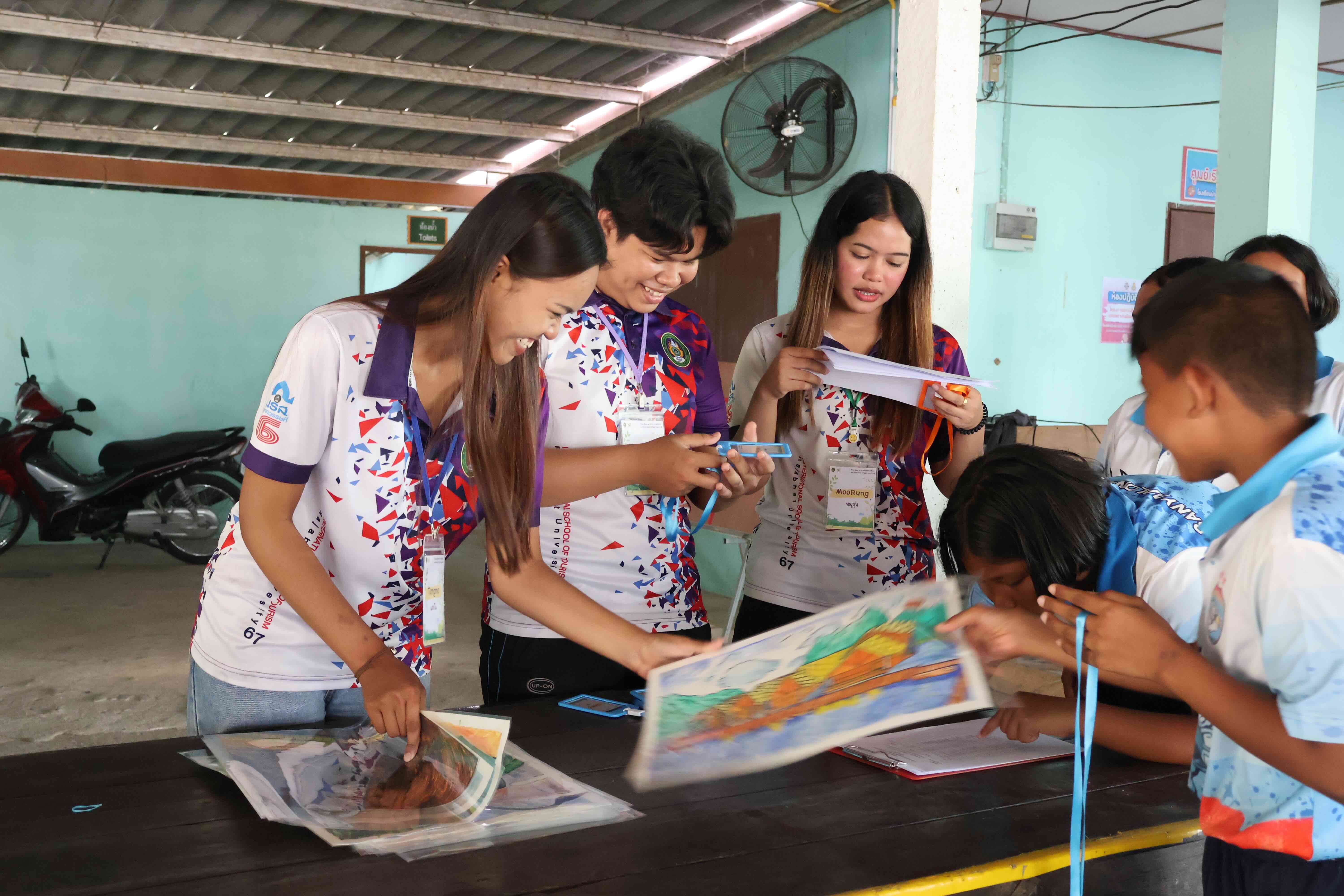 IST Students Cultivate Social Engineer Skills through Khao Sok Student Art and Craft Fair